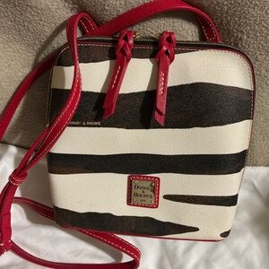 GUC Dooney & Bourke Zebra Print Trixie Crossbody- Red and Brown